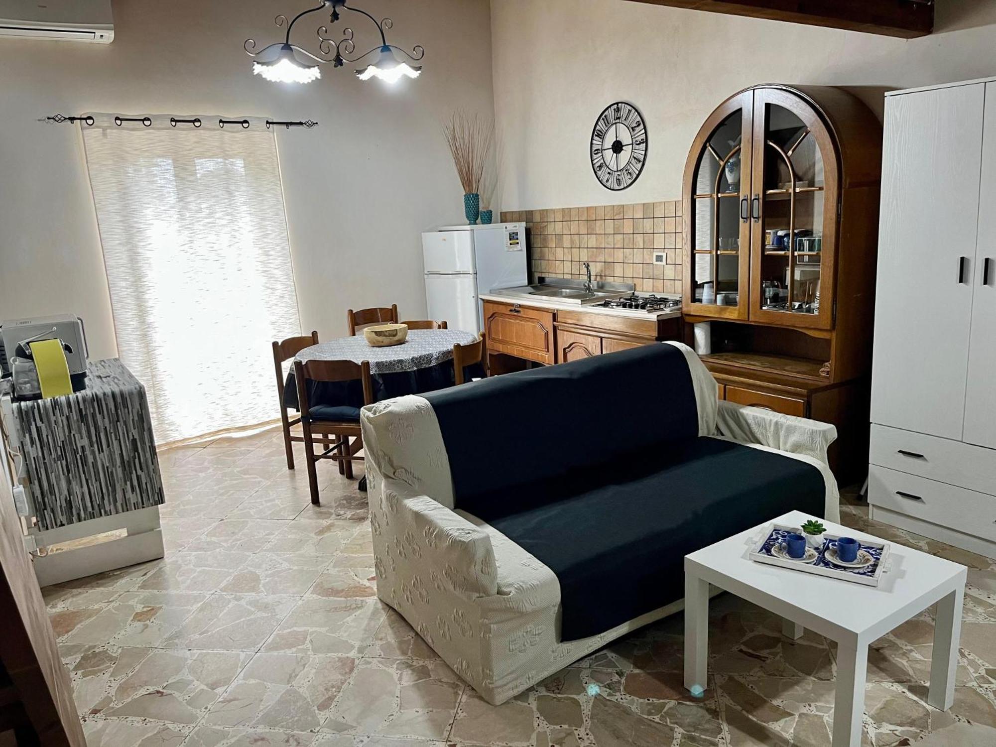 Casa Via Roma Apartment Сикулиана Екстериор снимка
